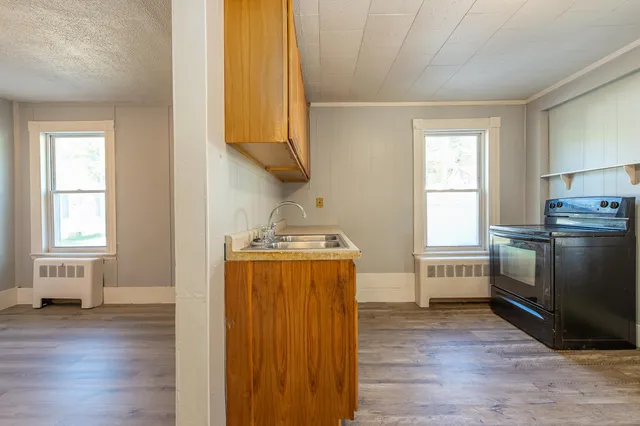 $1,200,000 | 6 Various Addresses, Mexico, ME 04257