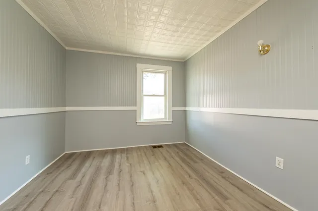 $1,200,000 | 6 Various Addresses, Mexico, ME 04257