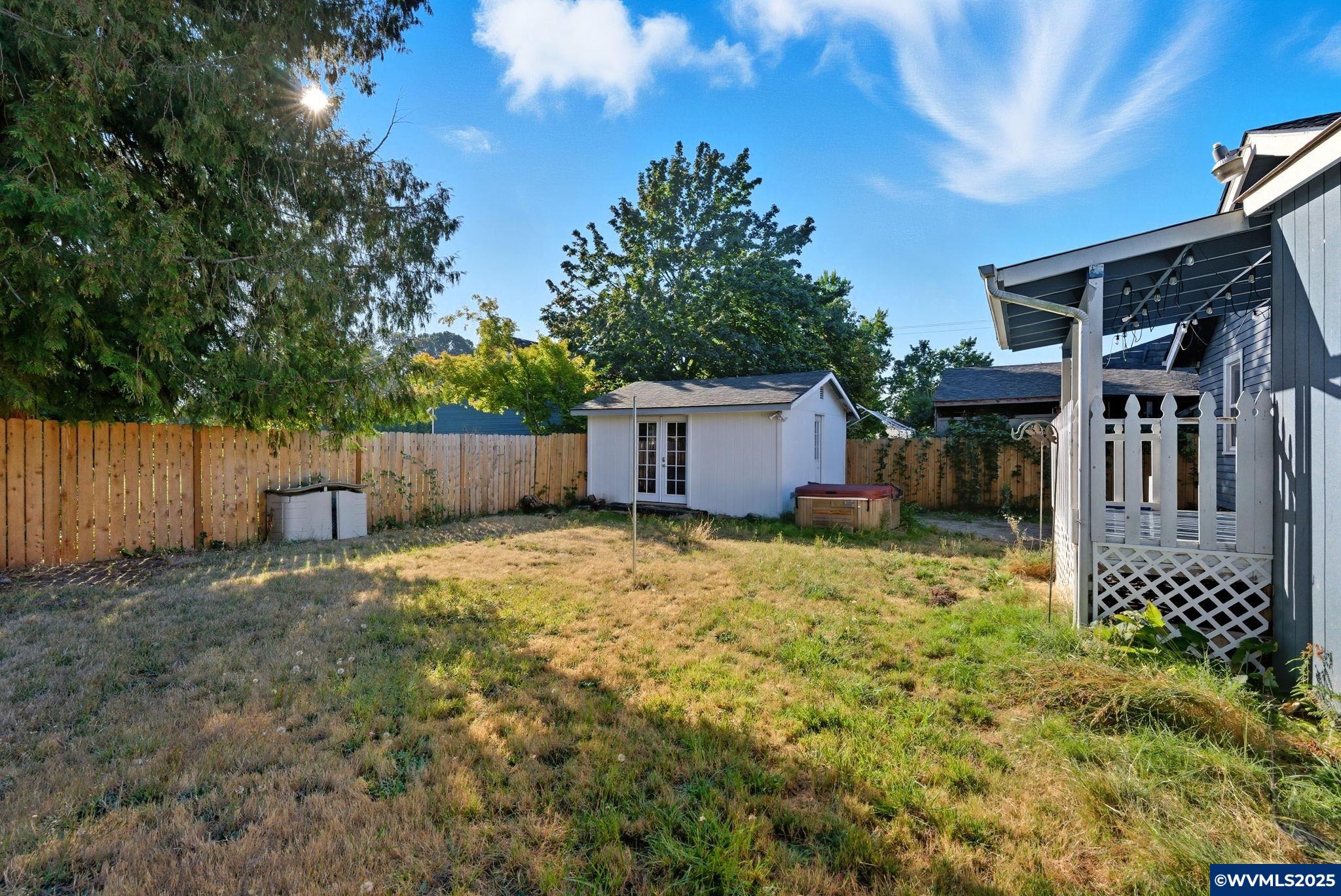 4704 Homer Road Northeast Salem, OR 97305 - Photo 11 of 36 Gallery Image 11