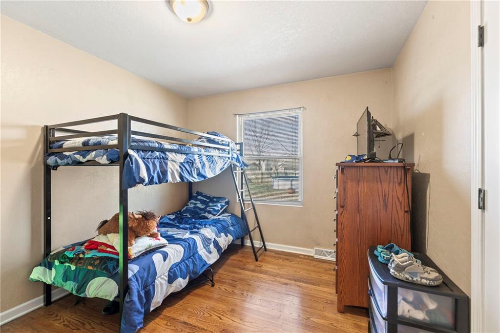 104 Southwest Alderson Place Lee's Summit, MO 64063 - Photo 14 of 23