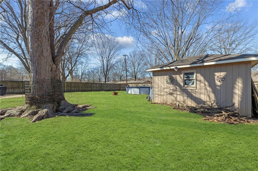 104 Southwest Alderson Place Lee's Summit, MO 64063 - Photo 17 of 23