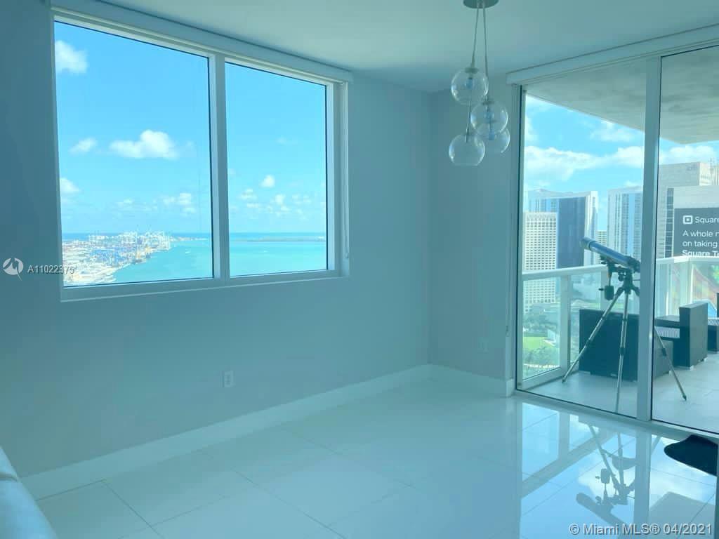 244 Biscayne Boulevard, Unit 3003 Miami, FL 33132 - Photo 11 of 30