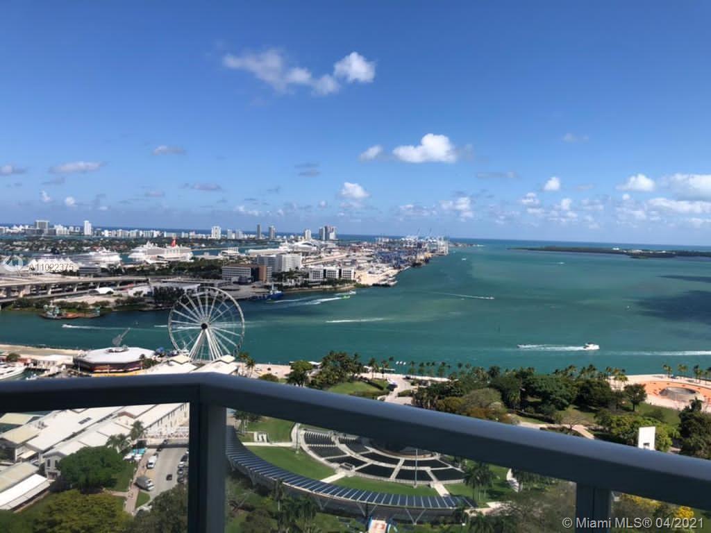 244 Biscayne Boulevard, Unit 3003 Miami, FL 33132 - Photo 29 of 30