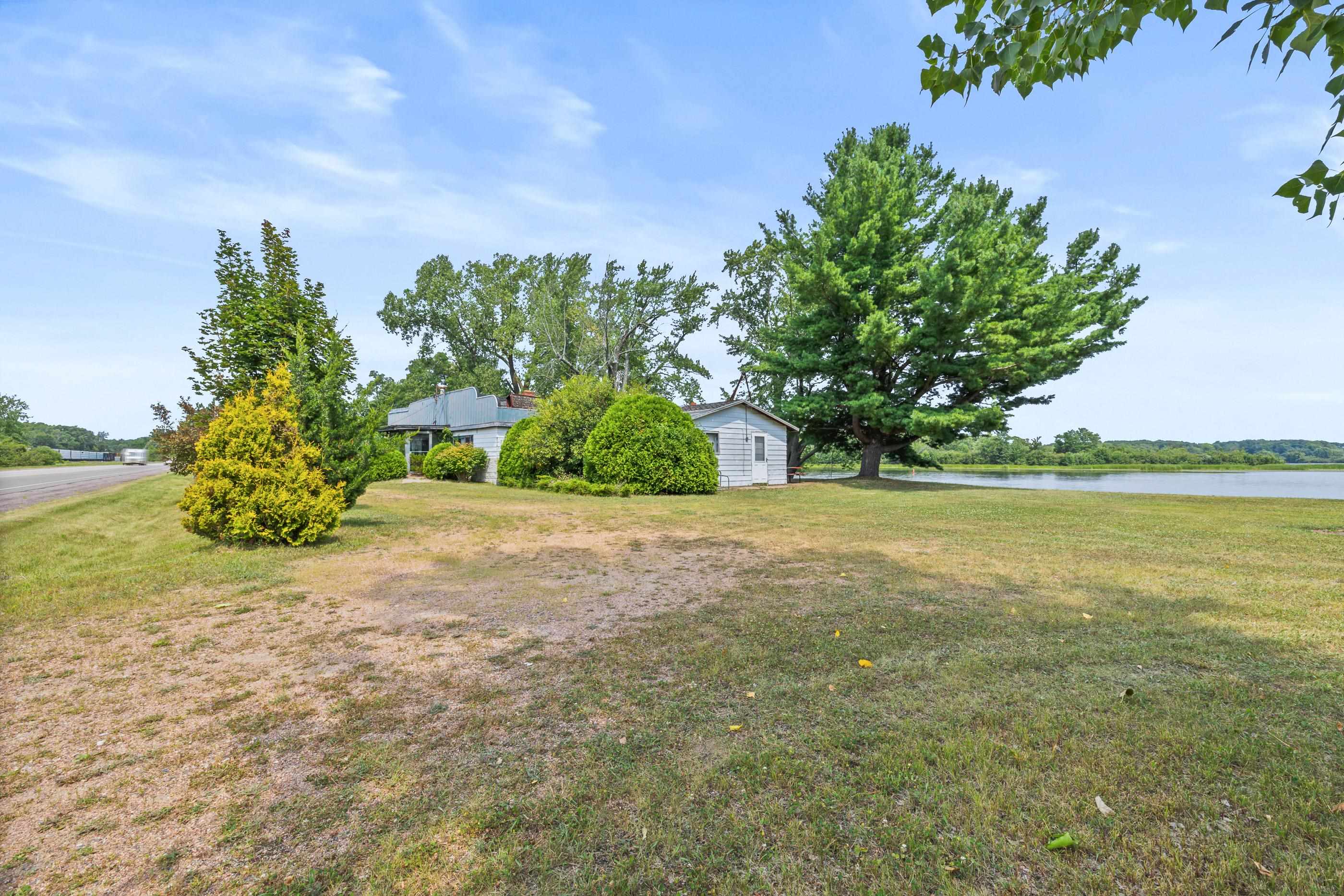 1730 County Rd HH Stevens Point, WI 54481 - Photo 3 of 23