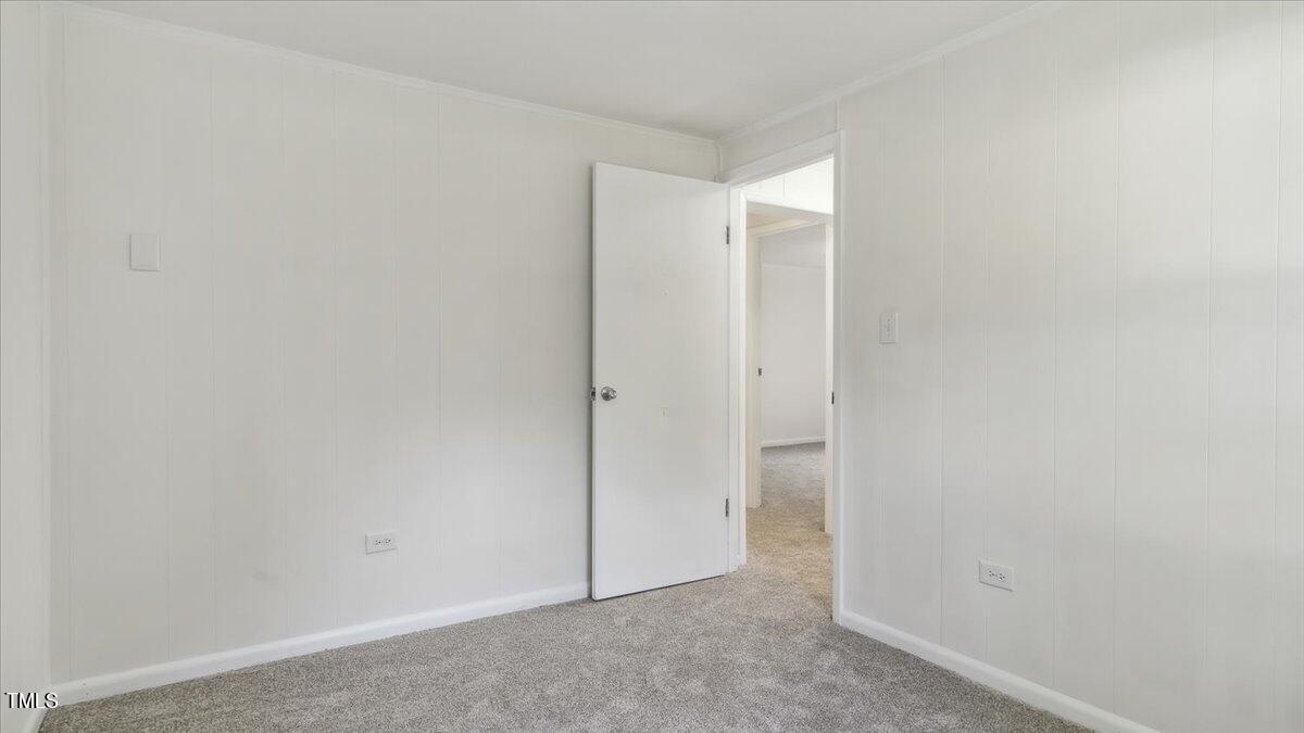 2530 Spring Valley Road Henderson, NC 27537 - Photo 29 of 45 a view of an empty room