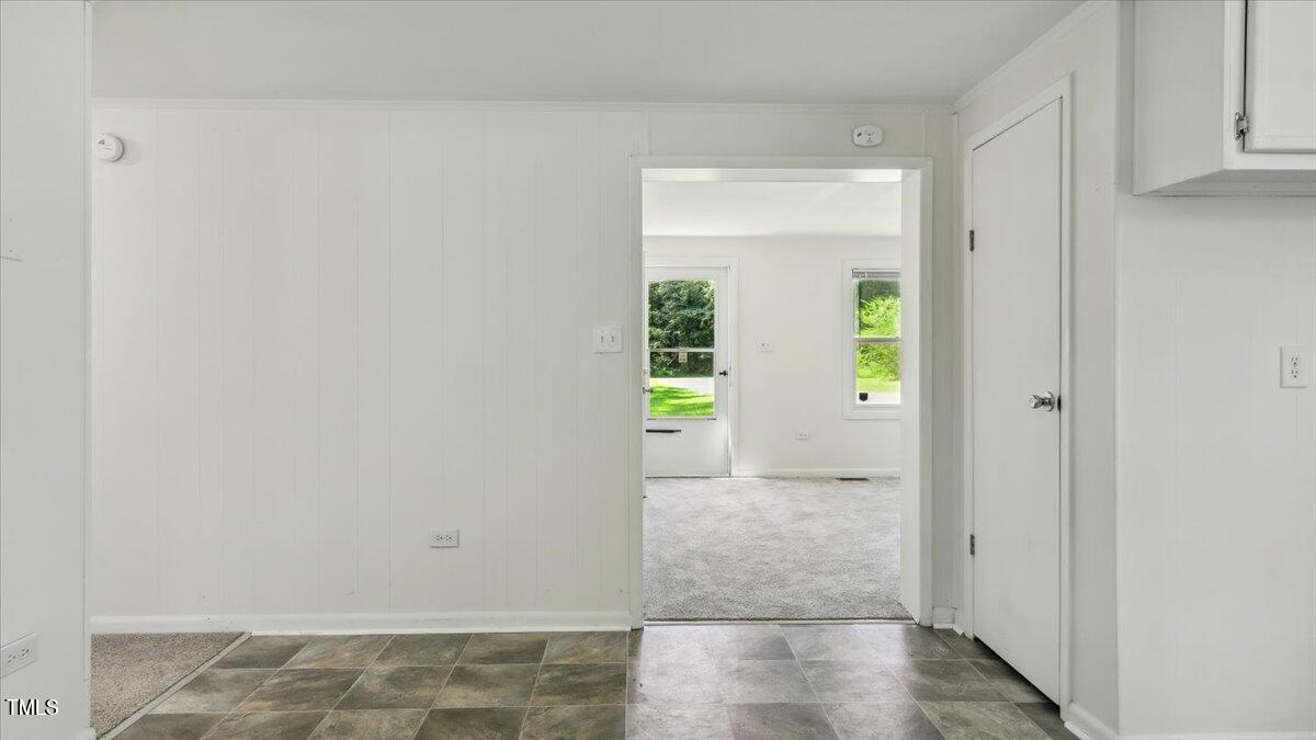 2530 Spring Valley Road Henderson, NC 27537 - Photo 9 of 45 a view of an empty room