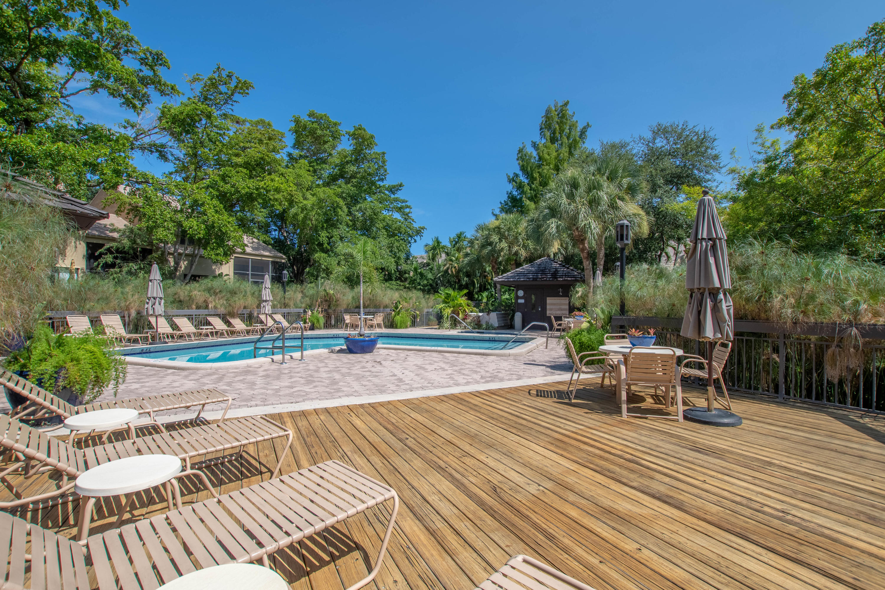 768 St Albans Drive Boca Raton, FL 33486 - Photo 19 of 29 Island Pool & Lounge