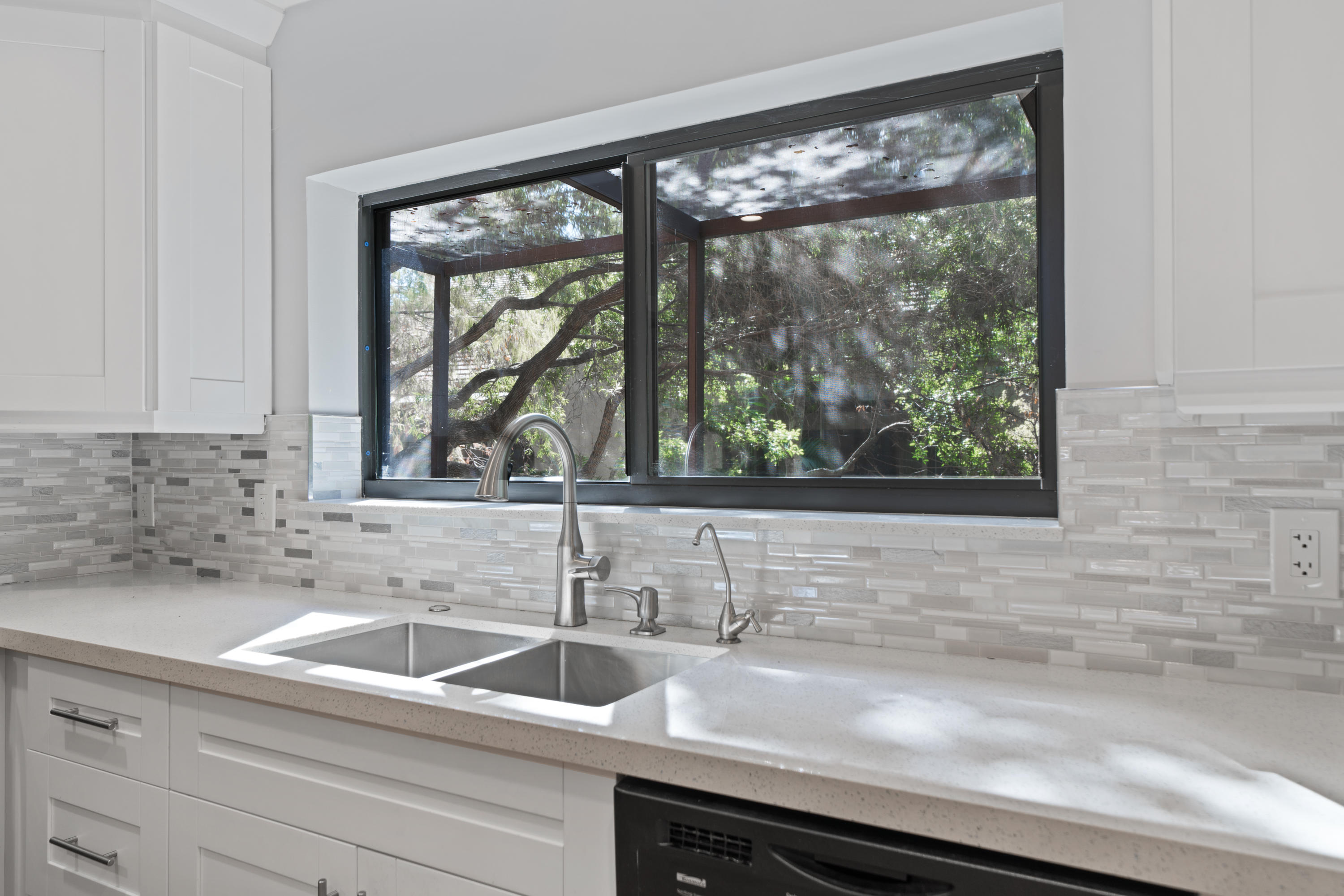 768 St Albans Drive Boca Raton, FL 33486 - Photo 4 of 29 Kitchen