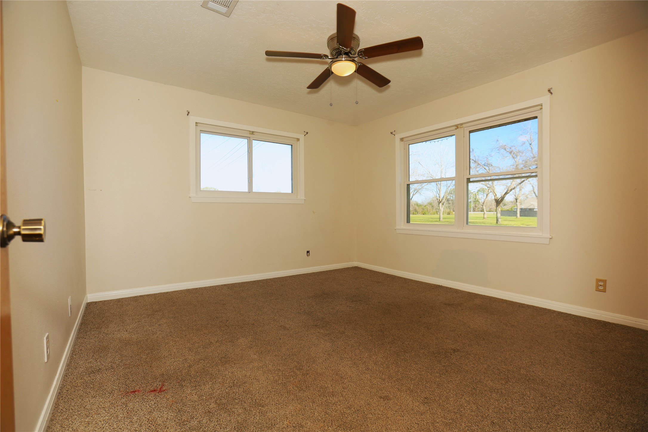 113 Old Angleton Road Lake Jackson, TX 77566 - Photo 16 of 17 4th Bedroom