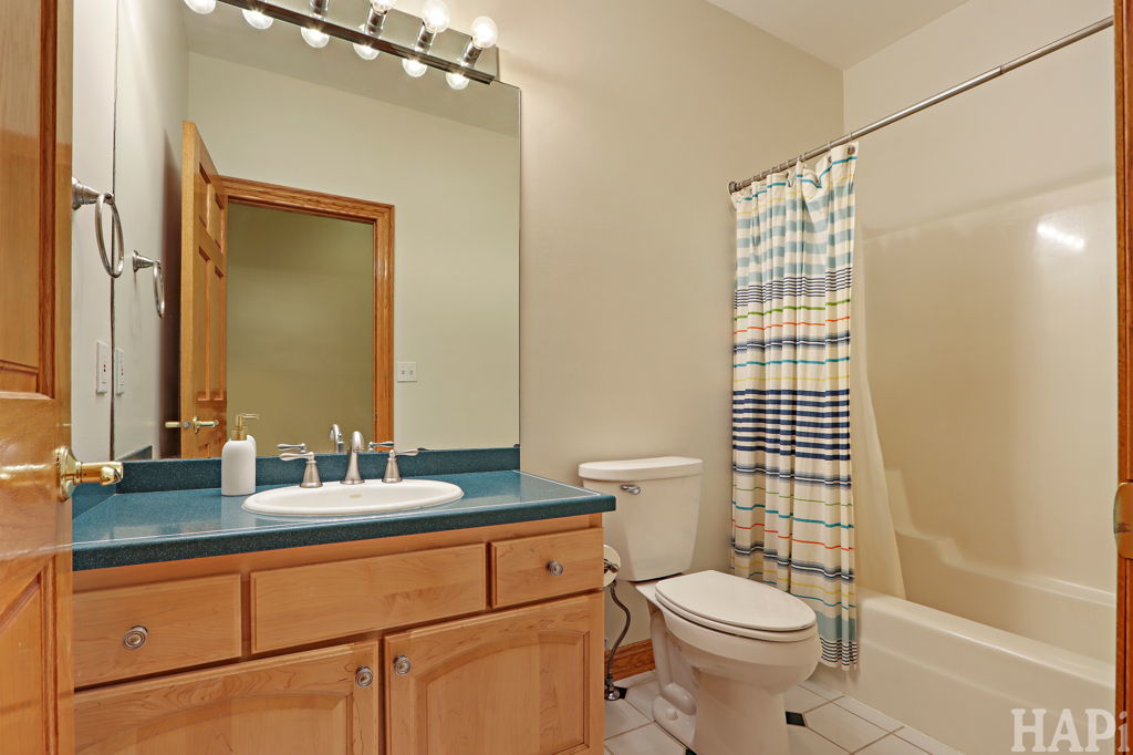 23925 West Grass Lake Road Antioch, IL 60002 - Photo 12 of 23