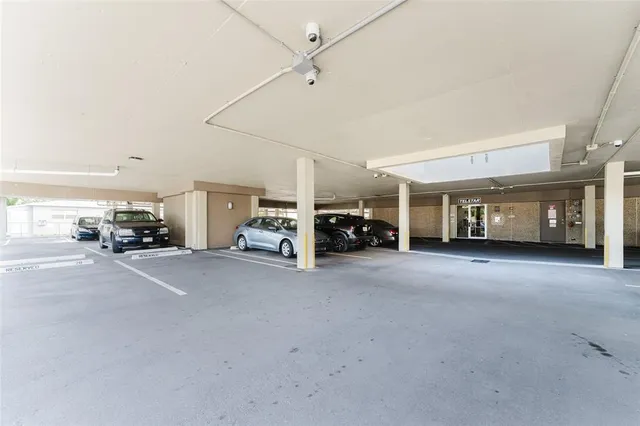 $177,000 | 1811 Jefferson Street, Unit 304, Hollywood, FL 33020