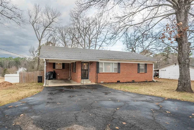$164,900 | 715 Burns Road, Ramer, TN 38367