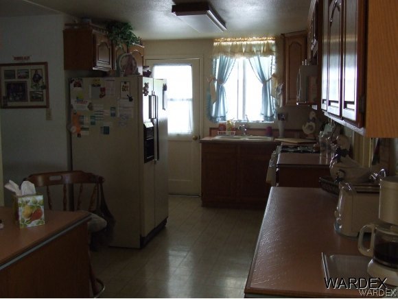 10325 Compass Road Parker, AZ 85344 - Photo 7 of 11 Gallery Image 7