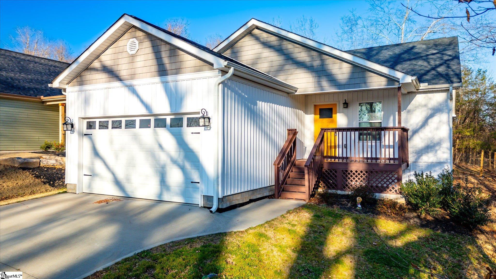 173 Riverside Drive Taylors, SC 29687 - Photo 1 of 15