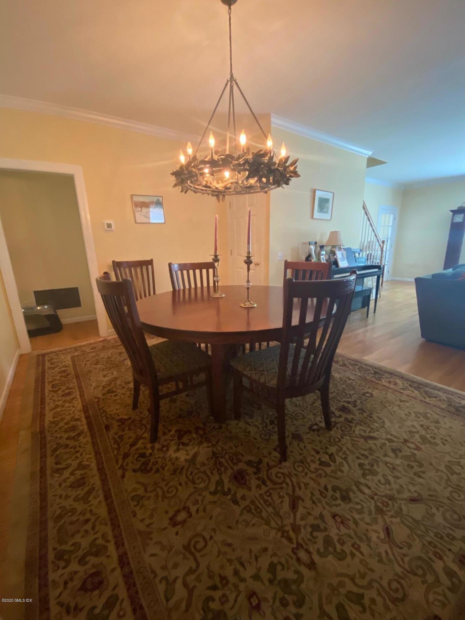 2 Wescott Court Riverside, CT 06878 - Photo 5 of 20 IMG_5993