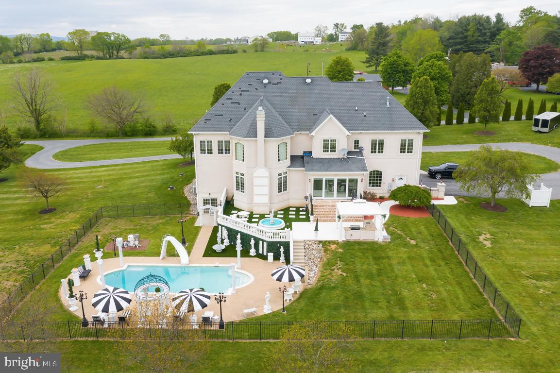 6779 Keller Lime Plant Road Frederick, MD 21703 - Photo 5 of 74 Fenced Rear Yard