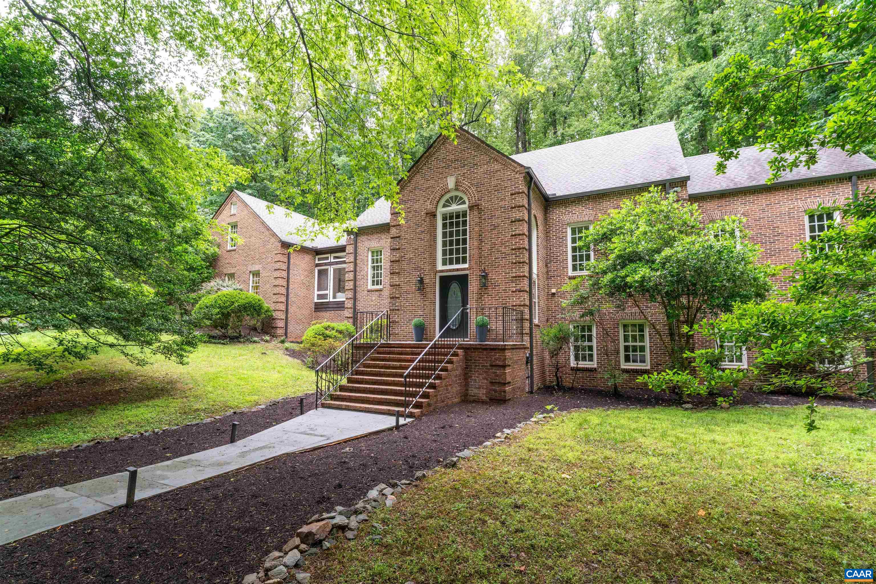 715 Tanglewood Road Charlottesville, VA 22901 - Photo 2 of 53
