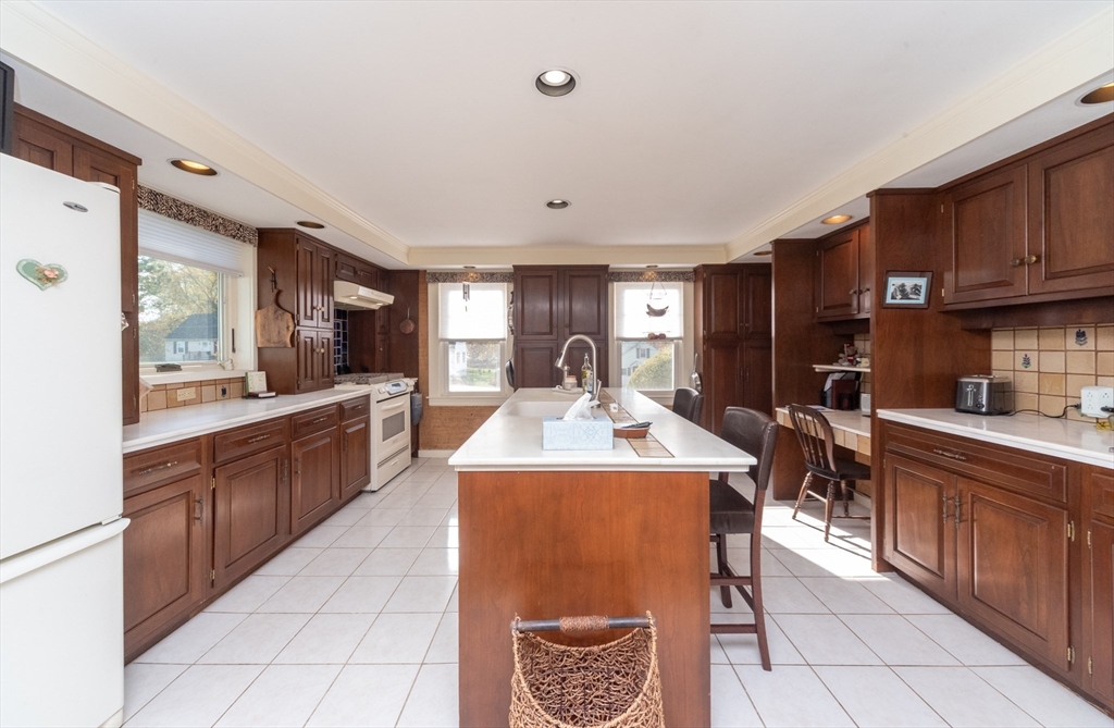 5 Ramgren Road Lunenburg, MA 01462 - Photo 4 of 42 Gallery Image 4