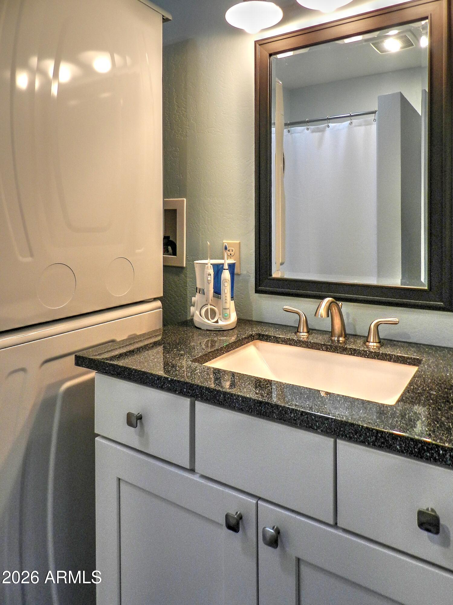3960 East Lake Shore Drive Rimrock, AZ 86335 - Photo 20 of 32 Guest Bath