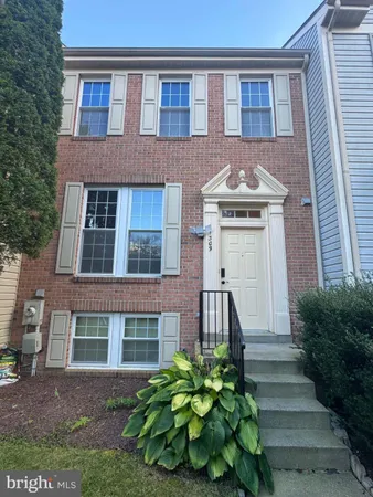 $2,900 | 1309 Travis View Court, Gaithersburg, MD 20879