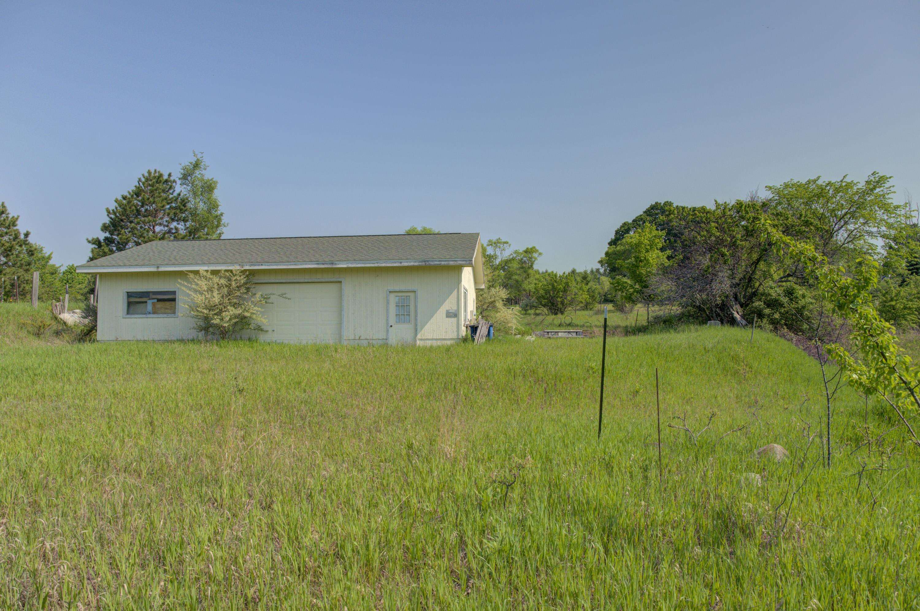 10882 Craig Road Traverse City, MI 49686 - Photo 33 of 49 Gallery Image 33