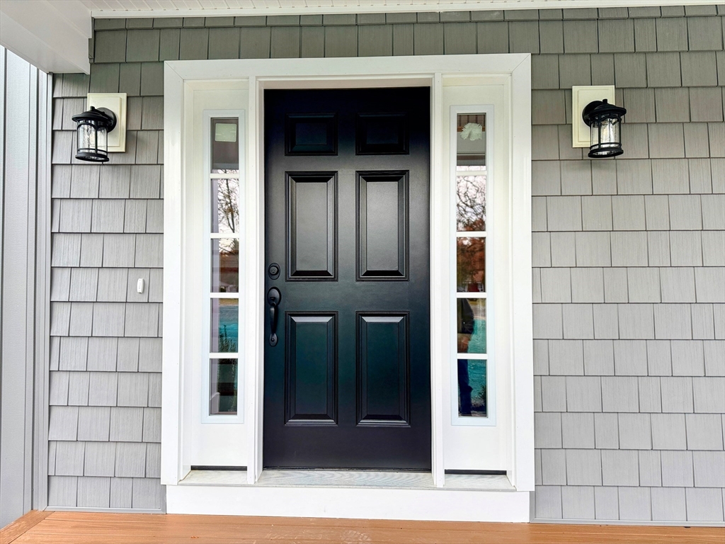 340 Wrentham Road Bellingham, MA 02019 - Photo 5 of 16 Gallery Image 5