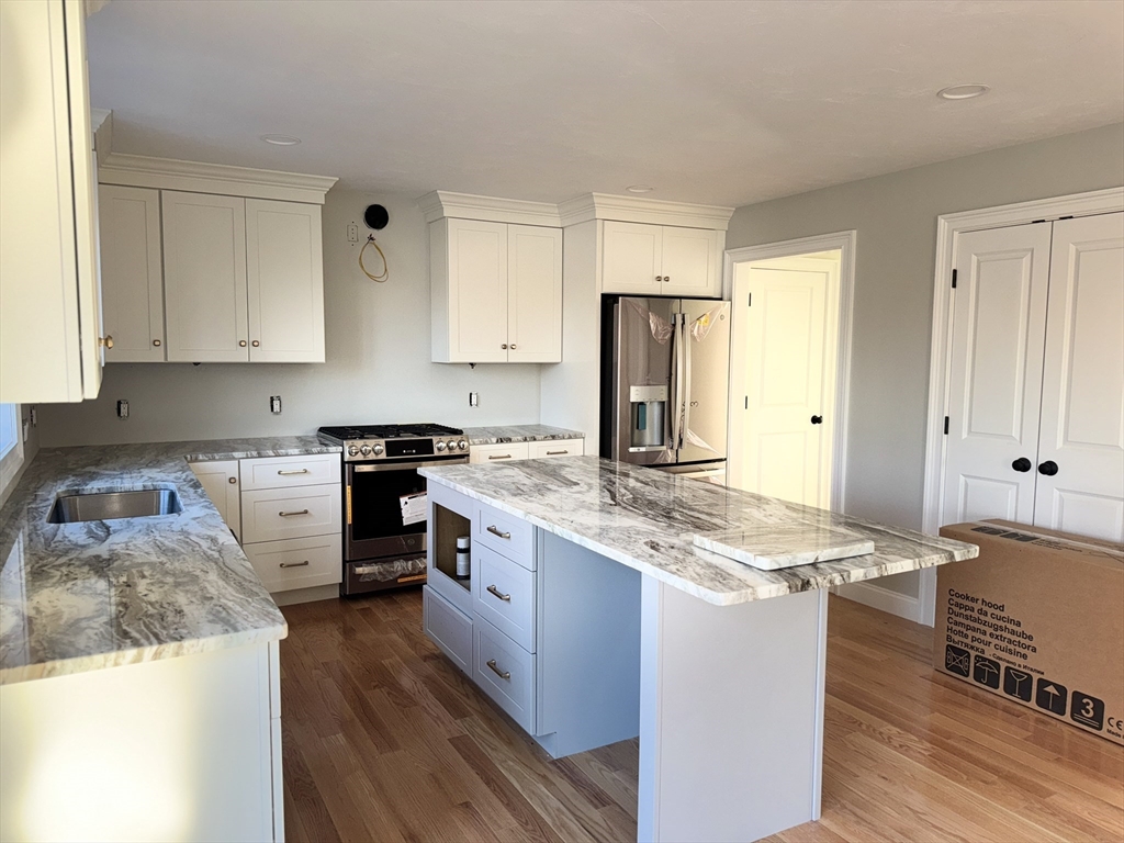 340 Wrentham Road Bellingham, MA 02019 - Photo 6 of 16 Gallery Image 6