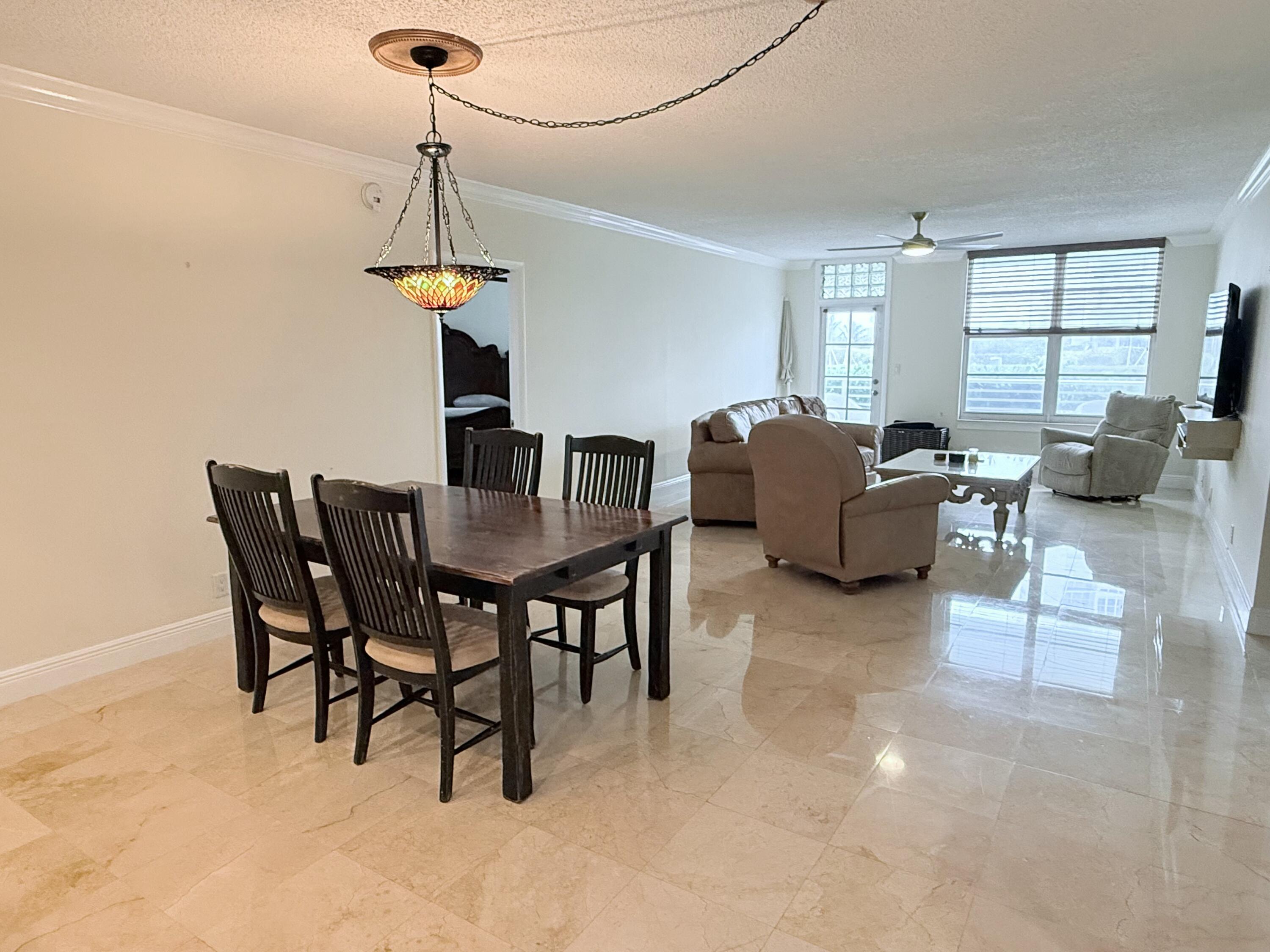 2851 South Ocean Boulevard, Unit 1A Boca Raton, FL 33432 - Photo 6 of 52 Living Room/Dining Area