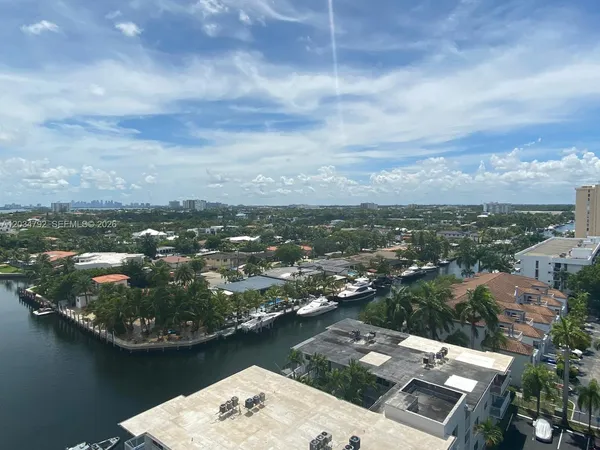 $280,000 | 2450 Northeast 135th Street, Unit 1012, North Miami, FL 33181