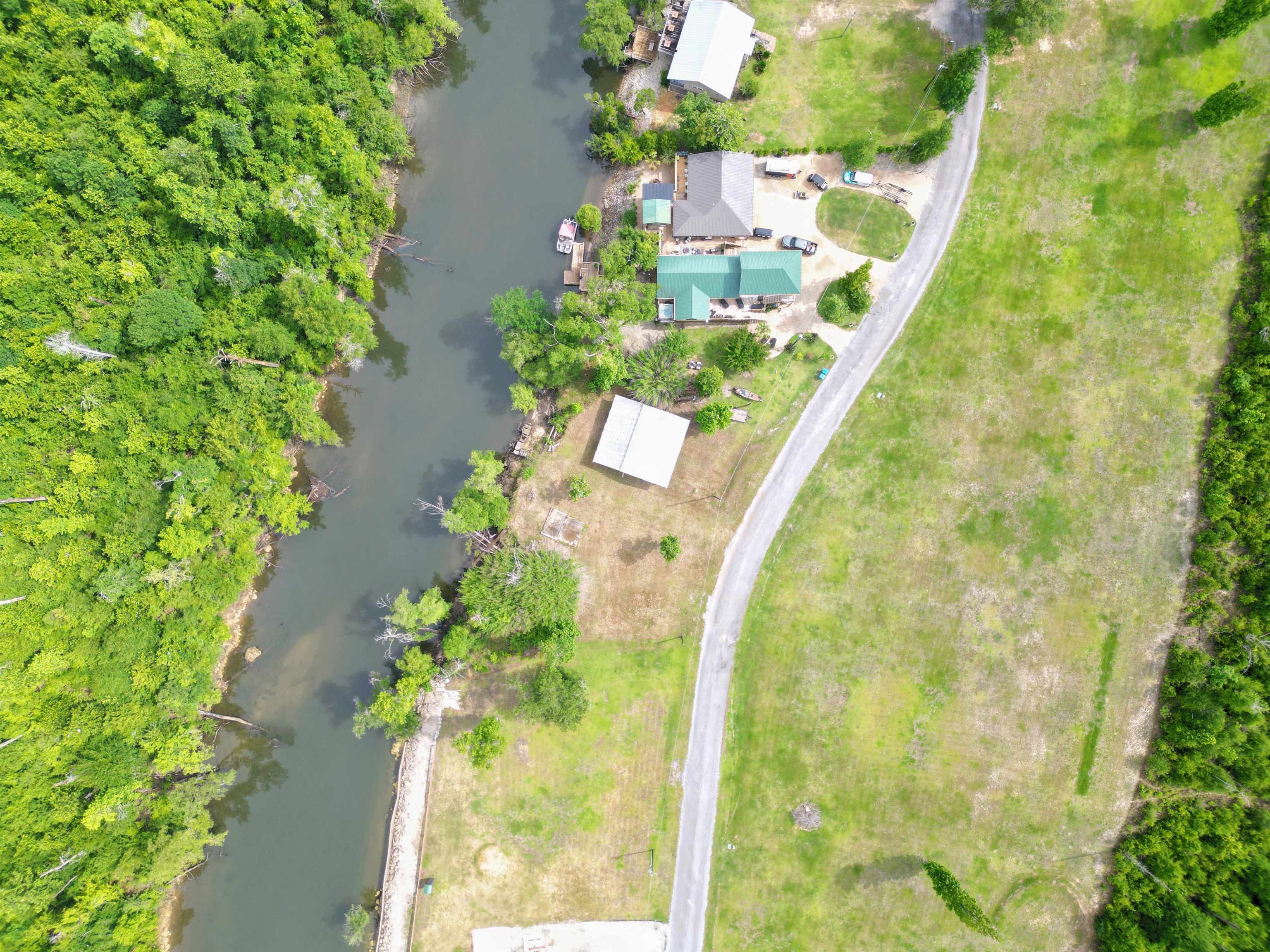 20747 Chipola Heights Road Altha, FL 32421 - Photo 9 of 12