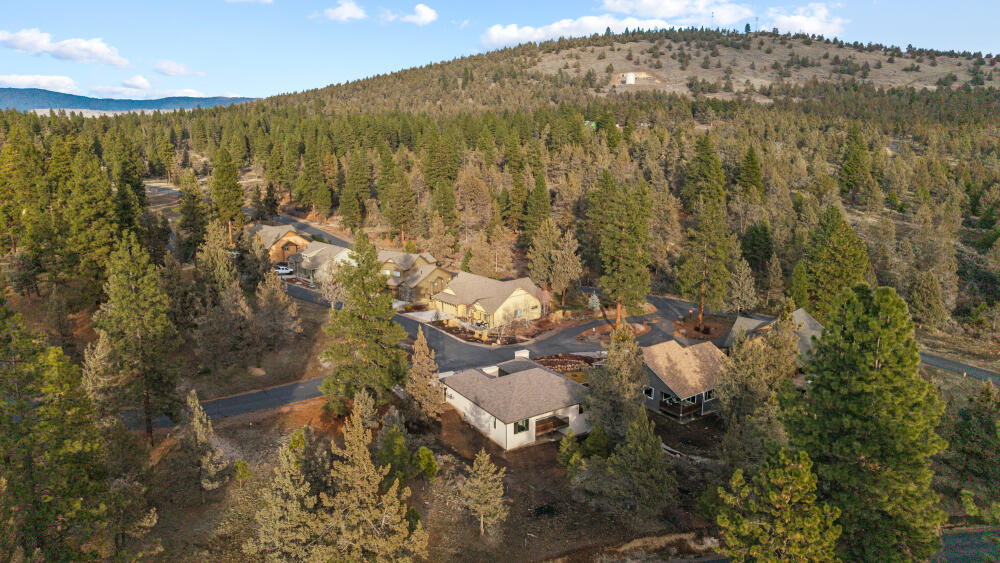 1092 Timber Ridge Loop Klamath Falls, OR 97601 - Photo 27 of 79