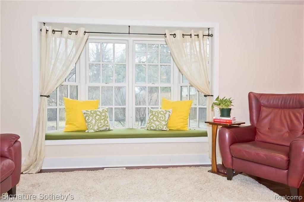 32370 Lahser Road Beverly Hills, MI 48025 - Photo 17 of 42