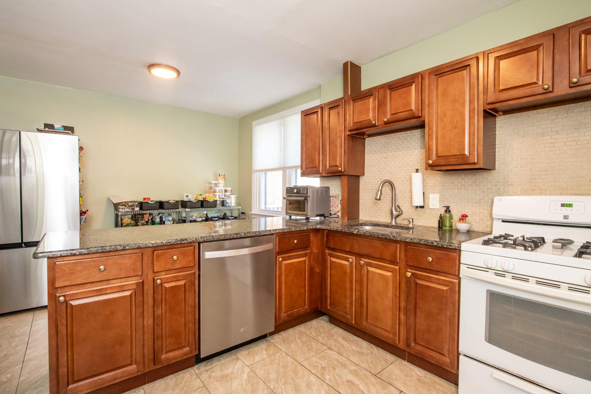 1821 Erlen Road Elkins Park, PA 19027 - Photo 13 of 36