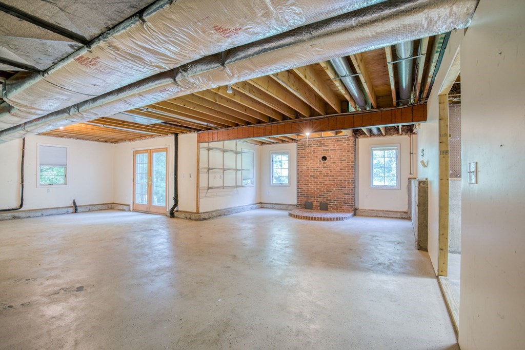 8 Old Farm Road Wilbraham, MA 01095 - Photo 31 of 35 Gallery Image 31