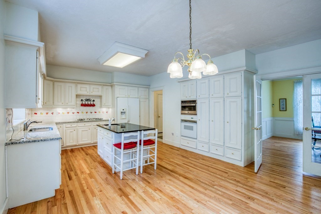 8 Old Farm Road Wilbraham, MA 01095 - Photo 7 of 35 Gallery Image 7