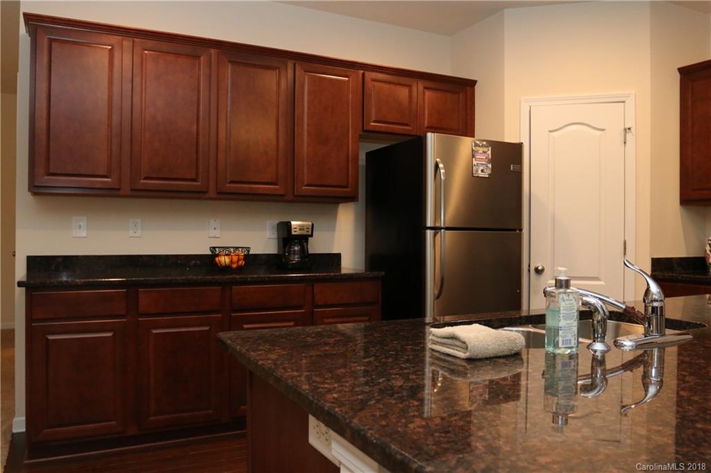 9811 Paper Tree Road Charlotte, NC 28227 - Photo 5 of 34 Gallery Image 5