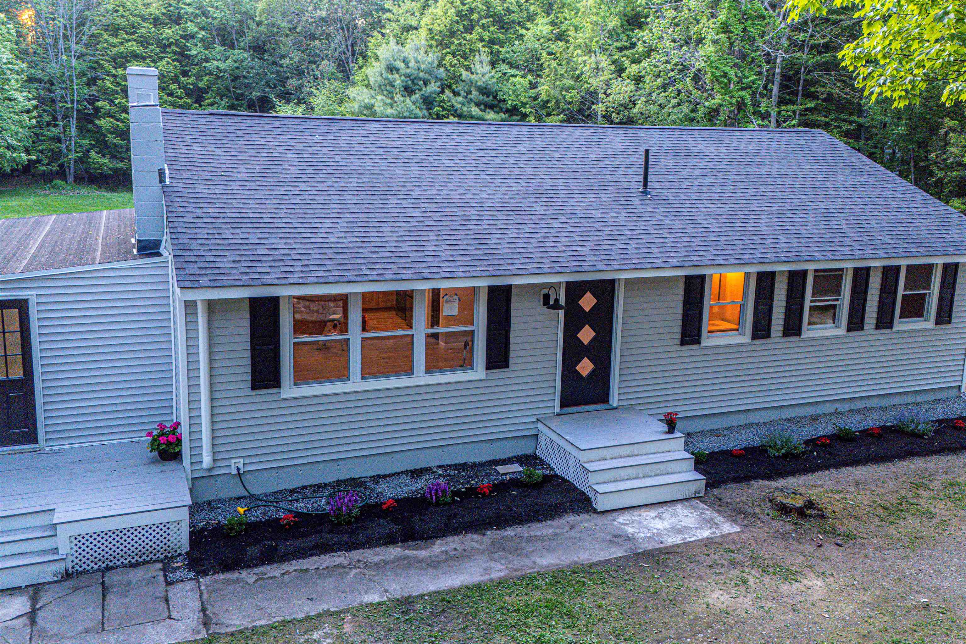 110 Currier Road Candia, NH 03034 - Photo 3 of 54