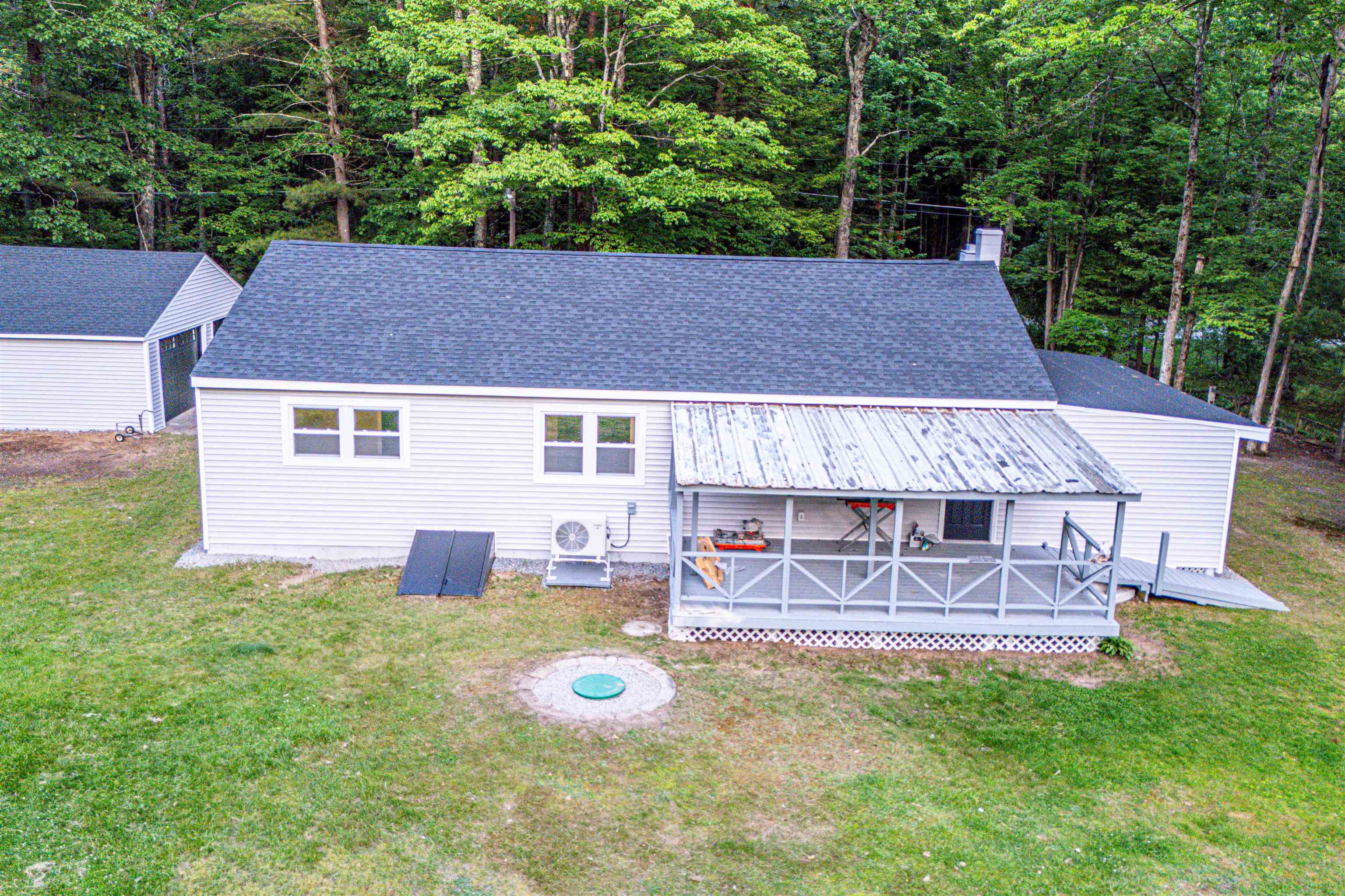 110 Currier Road Candia, NH 03034 - Photo 4 of 54