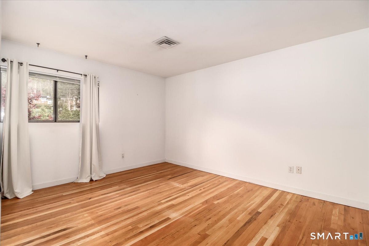 229 Bacon Pond Road, Unit 453 Woodbury, CT 06798 - Photo 25 of 37