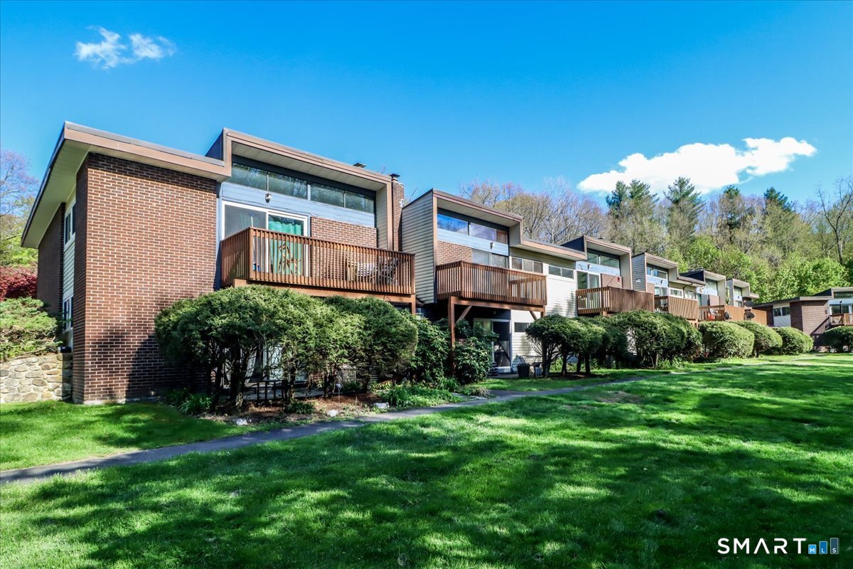 229 Bacon Pond Road, Unit 453 Woodbury, CT 06798 - Photo 35 of 37