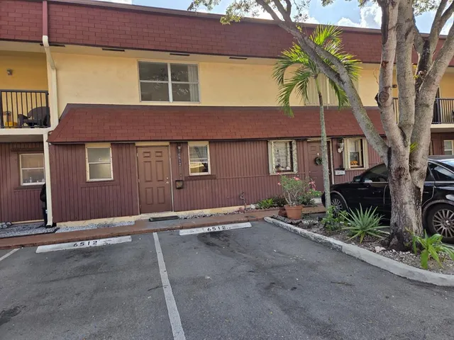 $2,500 | 6512 Southwest 41st Place, Unit 163, Davie, FL 33314