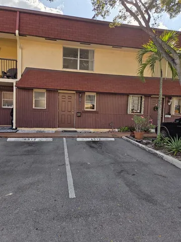$2,500 | 6512 Southwest 41st Place, Unit 163, Davie, FL 33314