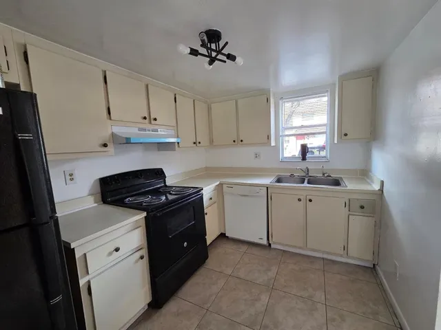 $2,500 | 6512 Southwest 41st Place, Unit 163, Davie, FL 33314