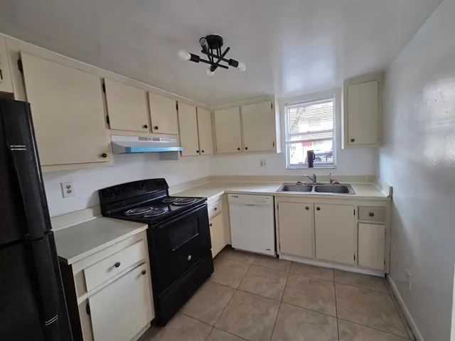 $2,500 | 6512 Southwest 41st Place, Unit 163, Davie, FL 33314