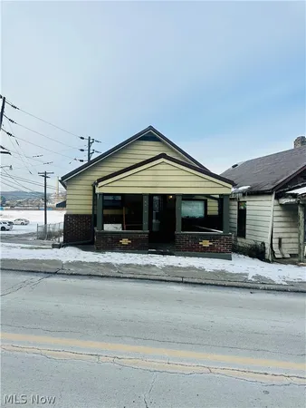 $52,000 | 407 Main Street, Follansbee, WV 26037