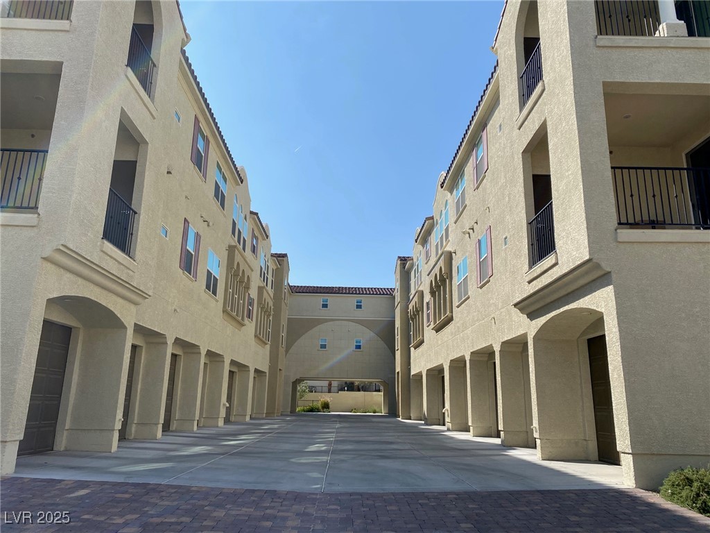 2555 Hampton Road, Unit 4209 Henderson, NV 89052 - Photo 4 of 67 View of street