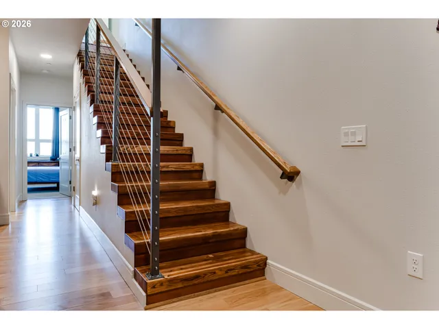 $999,000 | 1600 Pearl Street, Unit 608, Eugene, OR 97401