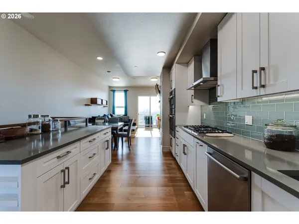 $999,000 | 1600 Pearl Street, Unit 608, Eugene, OR 97401