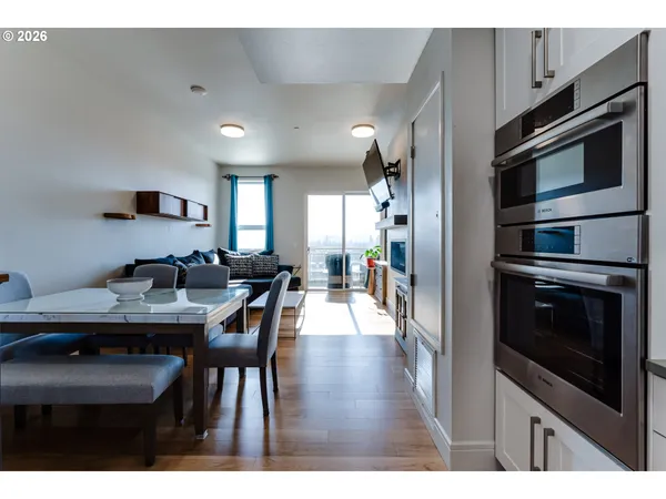 $999,000 | 1600 Pearl Street, Unit 608, Eugene, OR 97401