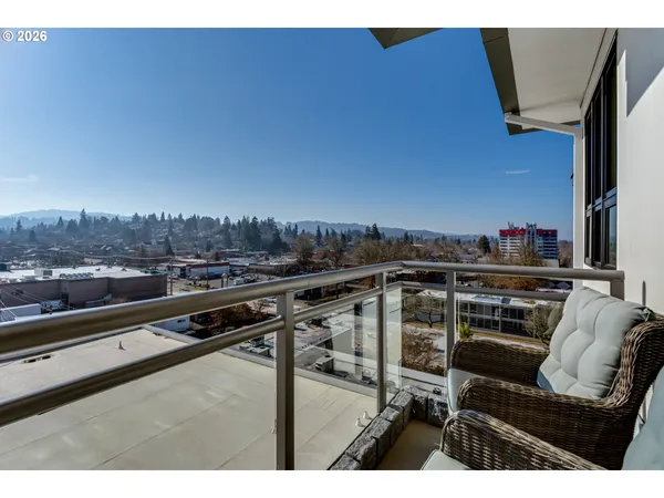 $999,000 | 1600 Pearl Street, Unit 608, Eugene, OR 97401